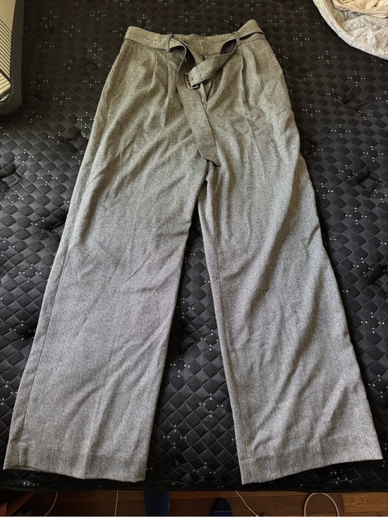 Club Monaco Pants - Club Monaco High-Waisted Straight-Leg Gray Houndstooth Pants with Belt